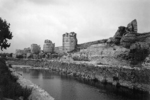 Mura Costantinopoli